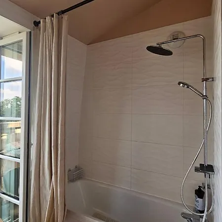 Le Toit Chic à 15 Mn Paris Centre Apartamento