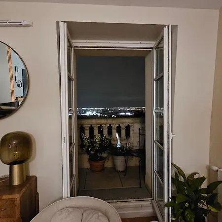 Апартаменты Le Toit Chic A 15 Mn Paris Centre *
